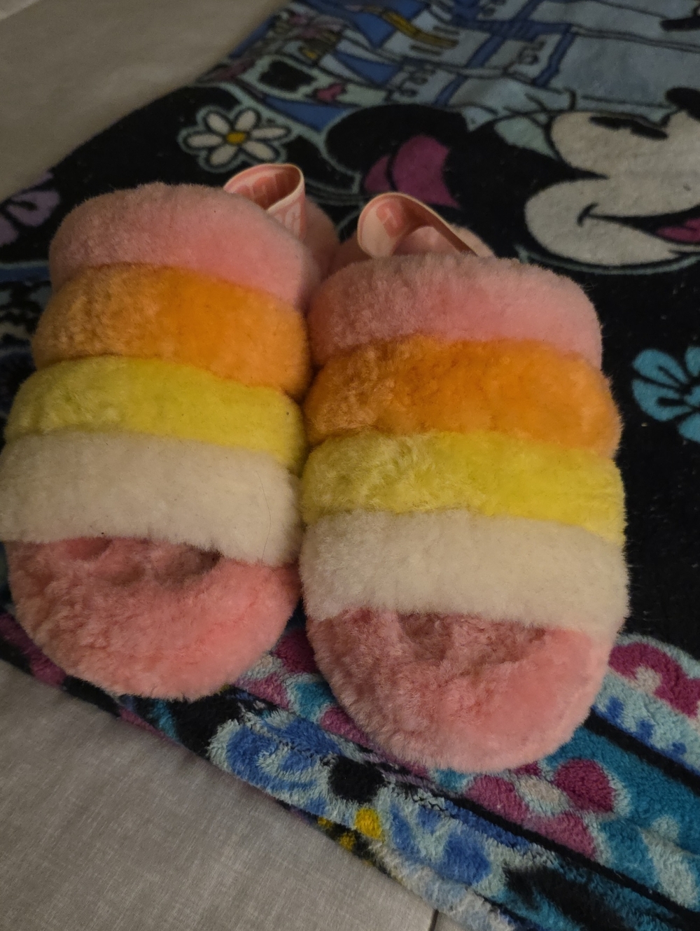 UGG Womans Rainbow Shearling Slide Slippers - Pink, Orange, Yellow, Cream